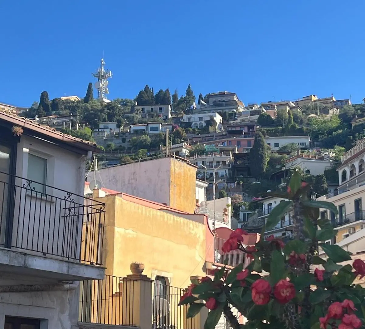 펜션 Le Pigne House With Terrace In Taormina Centre 빌라